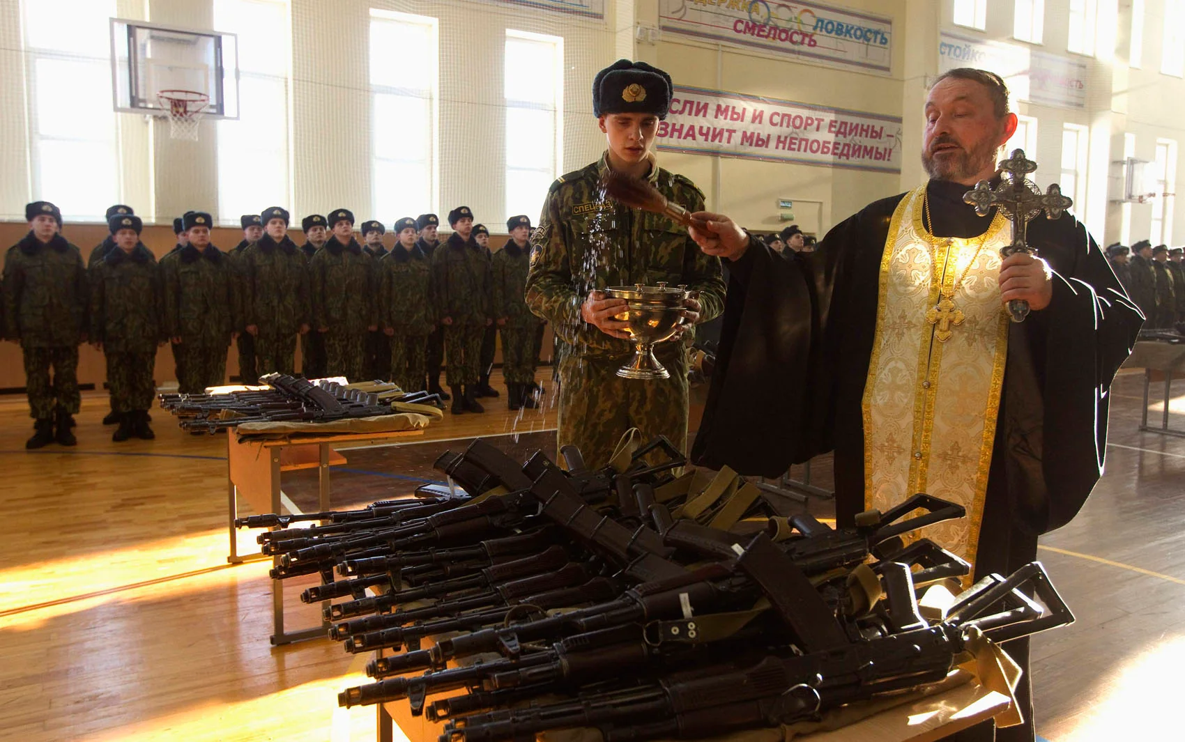 La Iglesia Ortodoxa Rusa: instrumento de influencia y espionaje del Kremlin